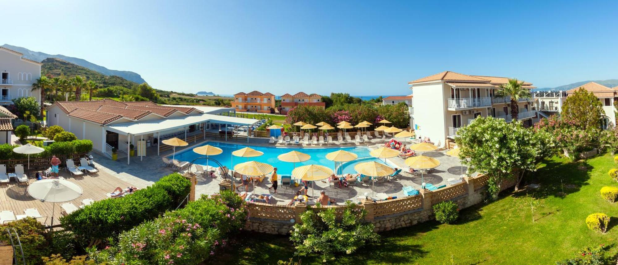 Cavo D'Oro All Inclusive Resort กาลามากี ภายนอก รูปภาพ